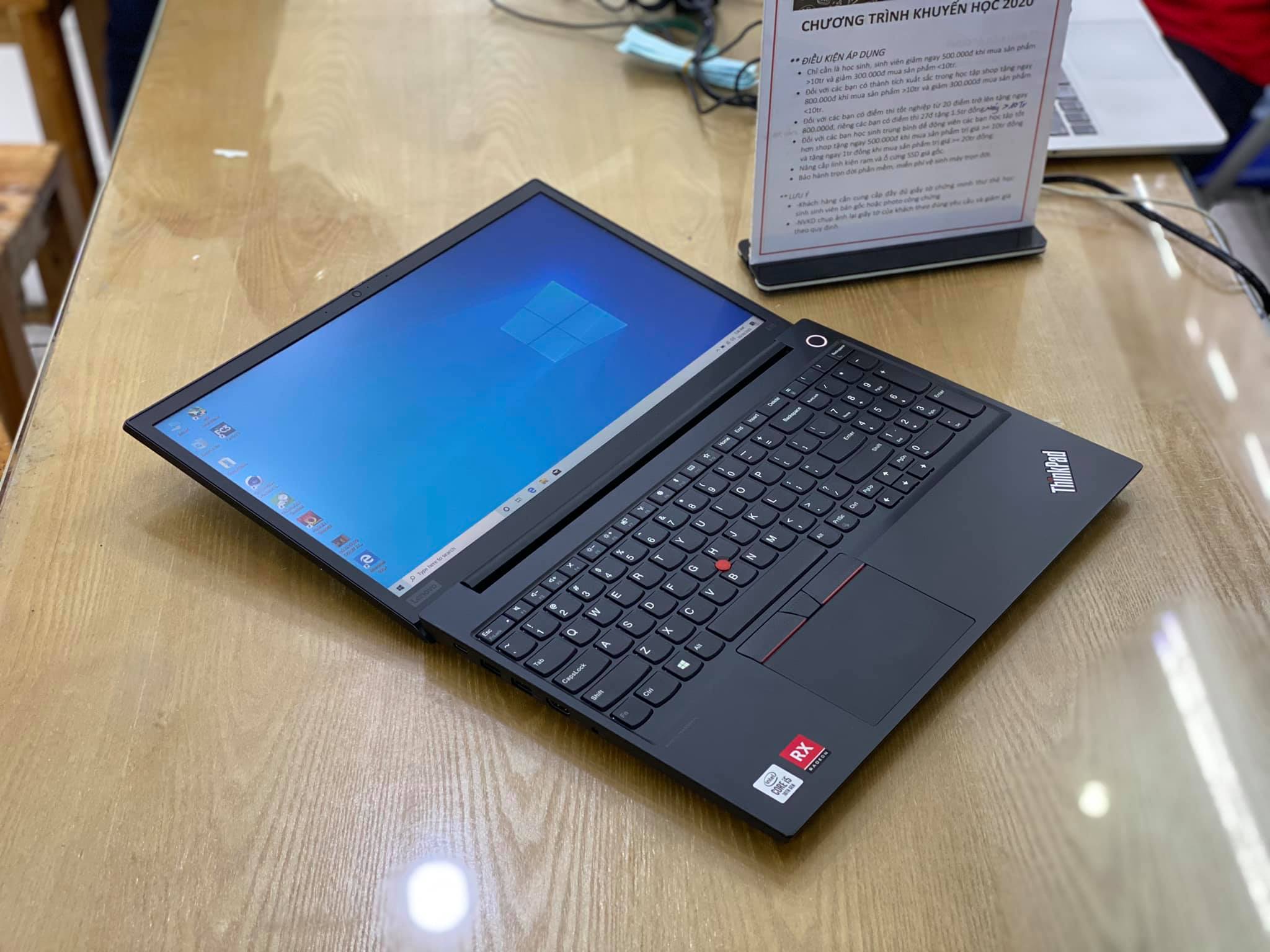 Laptop Lenovo ThinkPad E15-6.jpg